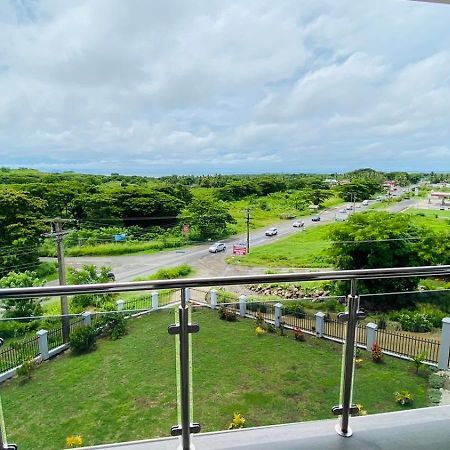 Lovely 4-Bedroom Holiday Home With Free Parking. Lautoka Eksteriør billede