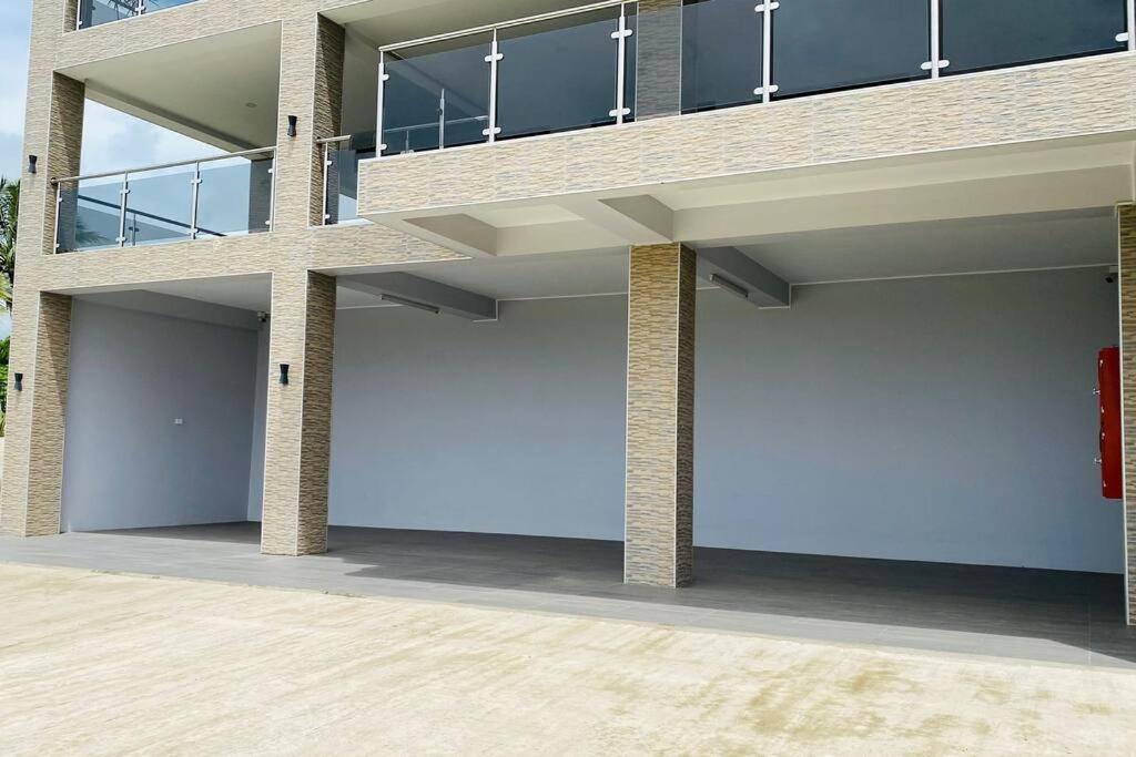 Lovely 4-Bedroom Holiday Home With Free Parking. Lautoka Eksteriør billede
