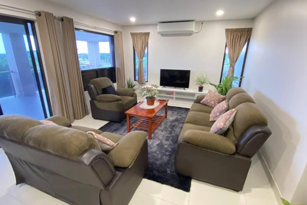 Lovely 4-Bedroom Holiday Home With Free Parking. Lautoka Eksteriør billede